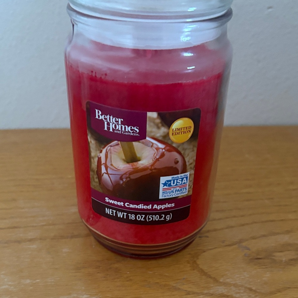 Better Homes And Gardens Sweet Candied Apples Red Candle